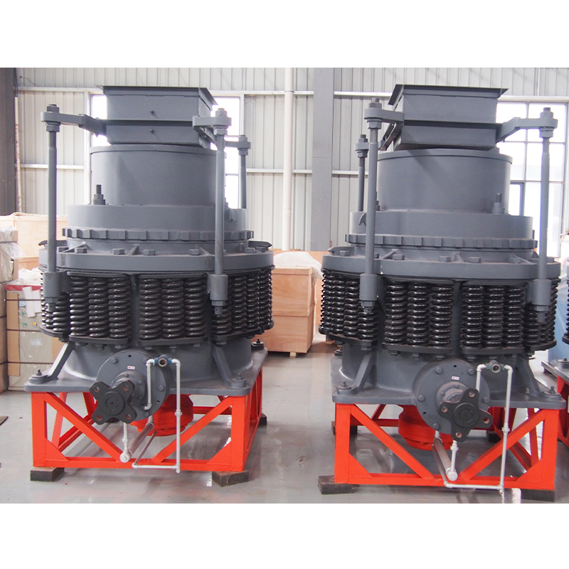 How does a cone crusher achieve precise control of discharge particle size?